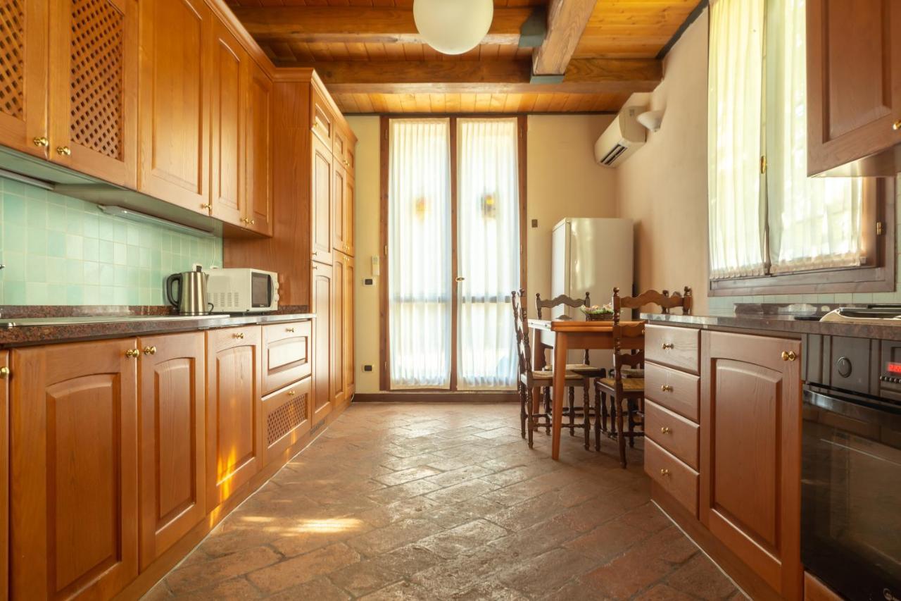 Ca' Malvasia - Bolognarooms Montecchio  Eksteriør billede
